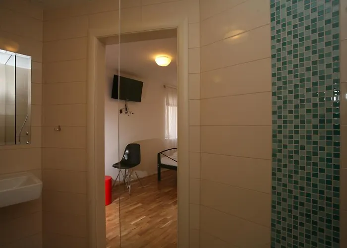 بيت ضيافة Heritage Stone House Rooms Beljan - Trogir Old Town 3*