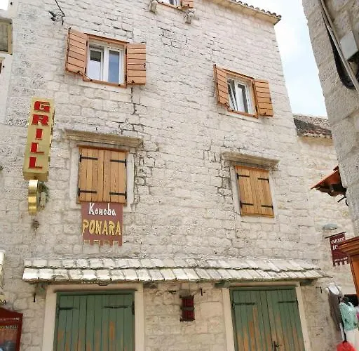 ゲストハウス Heritage Stone House Rooms Beljan - Trogir Old Town