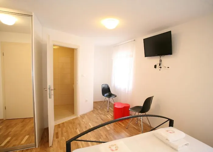 بيت ضيافة Heritage Stone House Rooms Beljan - Trogir Old Town